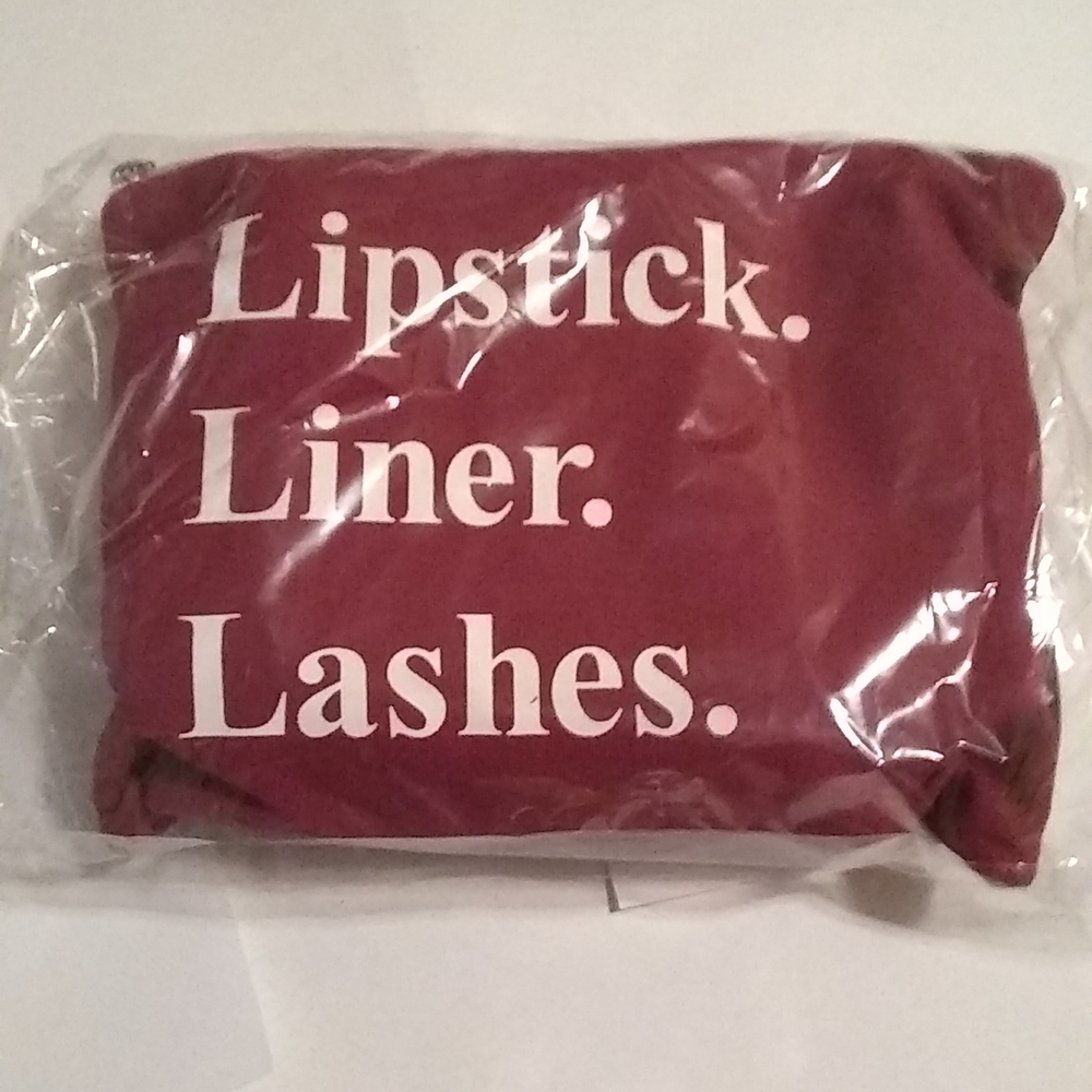 *LIPSTICK LINER LASHES 8-PC MAKEUP KIT & BAG, NIB